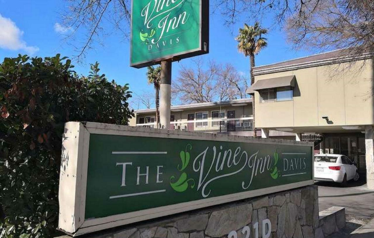 The Vine Inn Davis Ngoại thất bức ảnh
